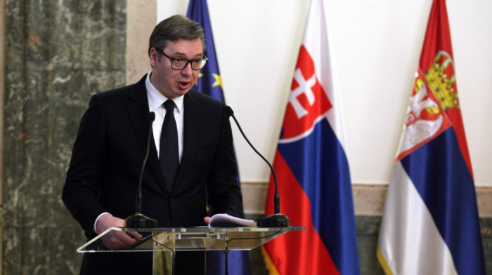 Vučić: Srbija plaća veliku cenu zbog neuvođenja sankcija Rusiji