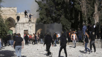 Izraelska policija upala u džamiju Al Aksa, izbio sukob sa Palestincima