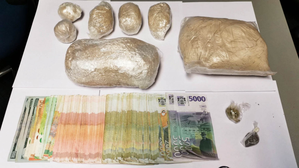 Uhapšen muškarac u Beogradu, zaplenjeno tri kilograma heroina