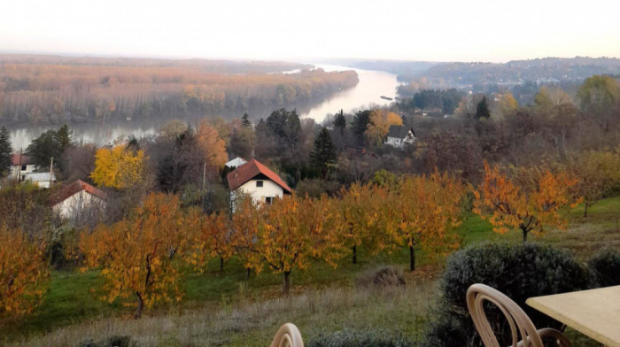 Cene rastu, tržište stagnirana: Vojvodina rekorder po prodaji, ali gde naglašeno cveta domaće tržište vikendica