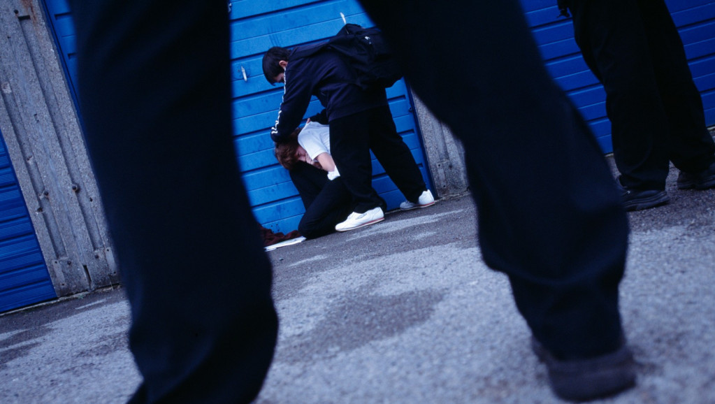 Starosna granica za krivičnu odgovornost: Švedska razmatra spuštanje na 13 godina, treba li i Srbija?