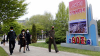 U Severnoj Koreji još 296.180 ljudi sa simptomima groznice, 15 mrtvih