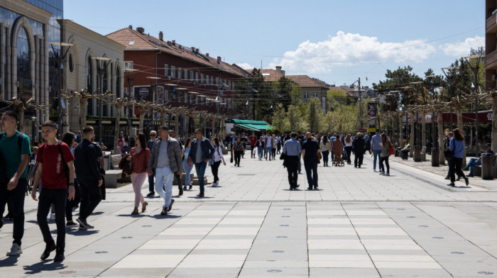 Srbima na Kosovu pišu kazne, a oni ne razumeju zašto: Ravnopravna upotreba srpskog jezika postoji samo na papiru