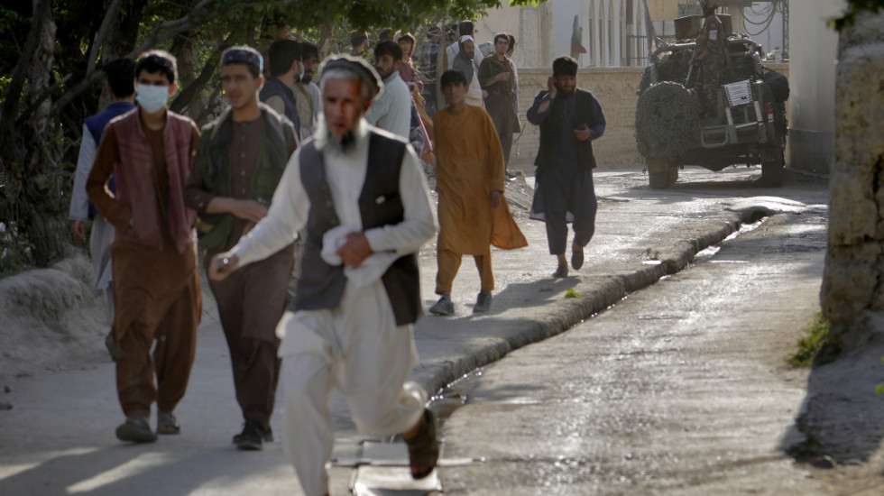 Bombaški napad u Kabulu: Najmanje 50 poginulih tokom molitve u džamiji