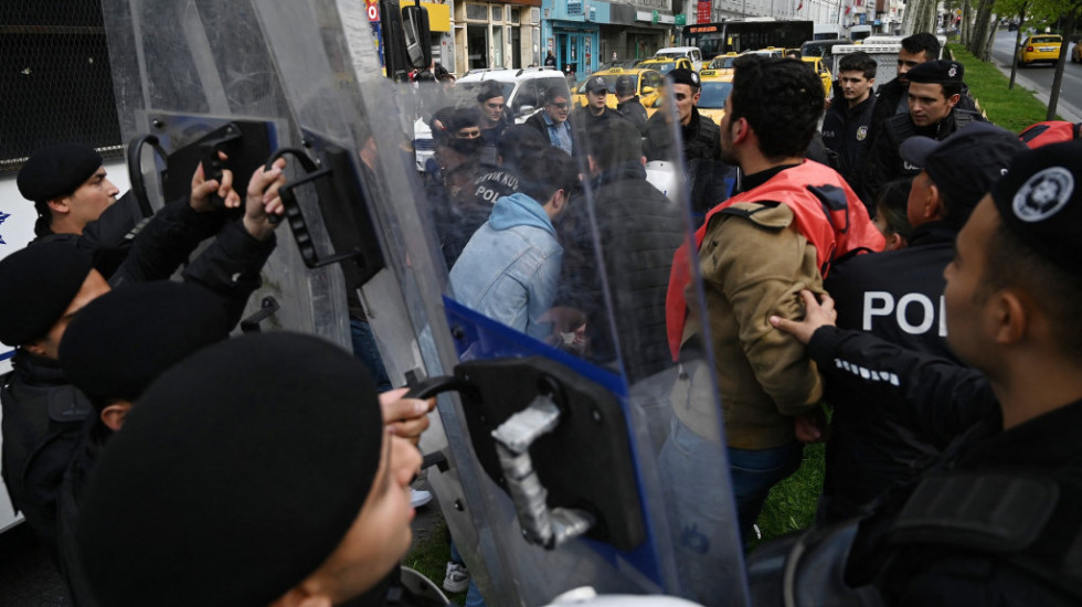 Sukobi policije i demonstranata u Istanbulu devet godina od demonstracija u parku Gezi