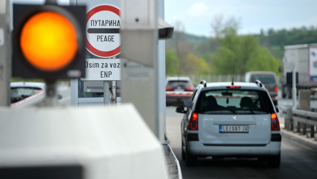 Bez gužve na naplatnoj stanici "Beograd" kod Vrčina, danas zabeležen promet od 30.000 automobila