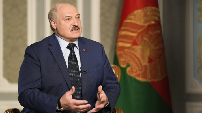 Lukašenko o širenju glasina o njegovoj bolesti: Neću umreti, deco