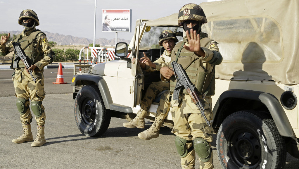 Okršaj egipatske vojske sa teroristima na Sinaju, 11 vojnika ubijeno