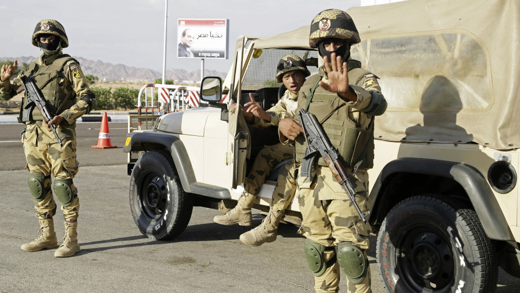 Okršaj egipatske vojske sa teroristima na Sinaju, 11 vojnika ubijeno