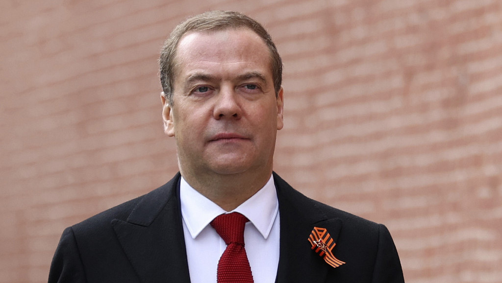 Medvedev: Putin nema imovinu, ni račune u inostranstvu