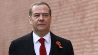Medvedev: Putin nema imovinu, ni račune u inostranstvu