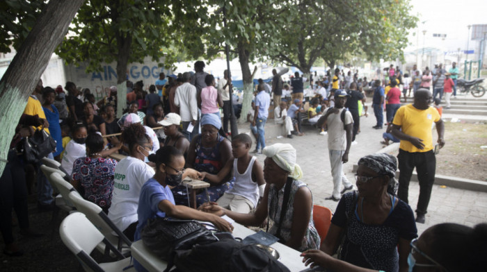 Talas nasilja bandi preplavio Haiti - samo u prestonici Port o Prensu za 10 dana ubijeno 209 ljudi
