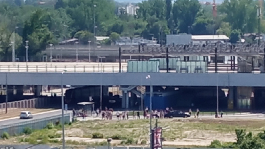 Nove dojave o bombama: Evakuisani Železnička stanica Novi Beograd i Zoološki vrt