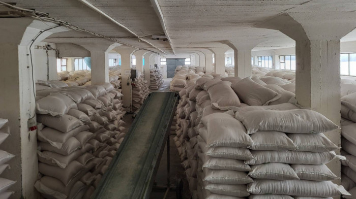 Ministarstvo trgovine ponudilo proizvođačima hleba brašno po ceni od 33 dinara