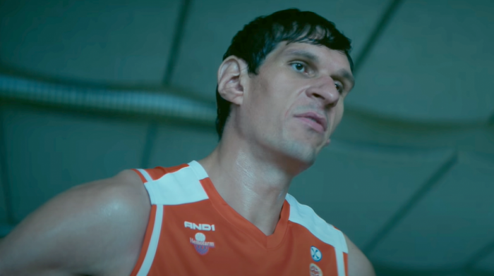 Srpski košarkaš osvaja Holivud: Boban Marjanović dobio ulogu u novom Netfliksovom filmu sa Adamom Sendlerom