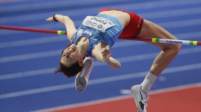 Angelina Topić izjednačila državni rekord ali ostala bez medalje: Lazar Anić odustao u finalu zbog povrede