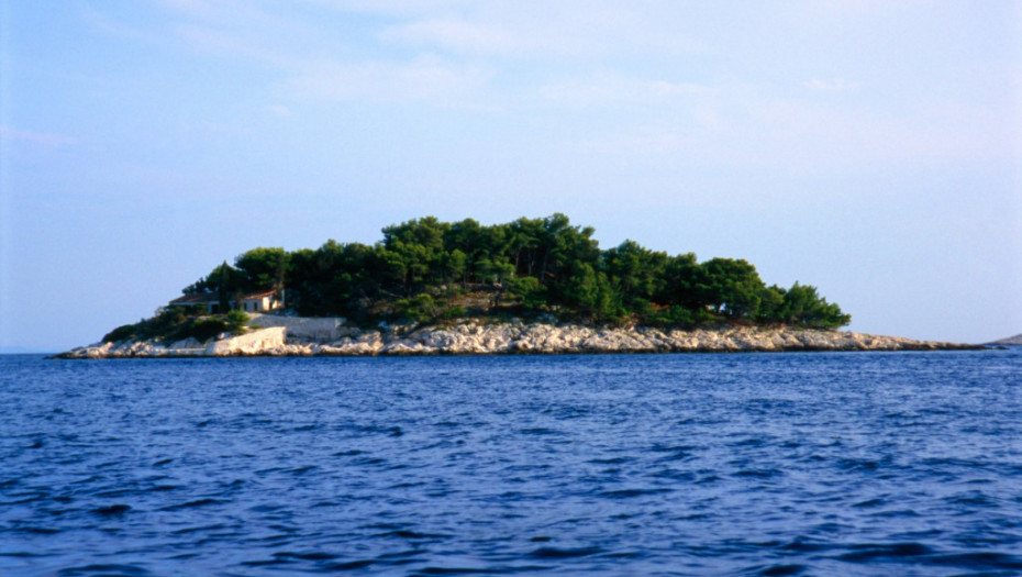 Na prodaju privatno ostrvo u Jadranskom moru u Hrvatskoj, cena 700.000 evra