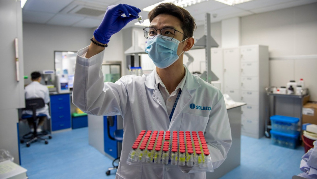 SZO odobrila kinesku KanSino vakcinu protiv korone