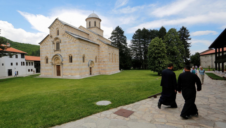 Komandanti karabinijera posetili manastir Visoke Dečane, razgovarali sa igumanom Savom