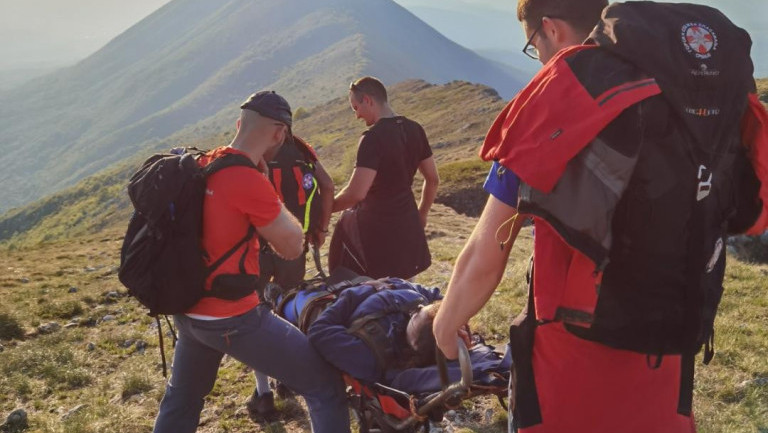 Gorska služba uspešno evakuisala mlađu žensku osobu sa Suve planine