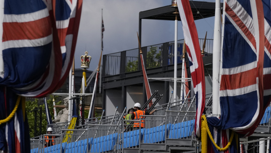 Petoro povređeno na probi parade konjičke garde u Londonu