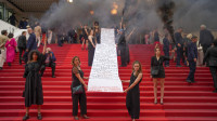 Protest na crvenom tepihu: "129 ubistava žena od poslednjeg Kanskog festivala"