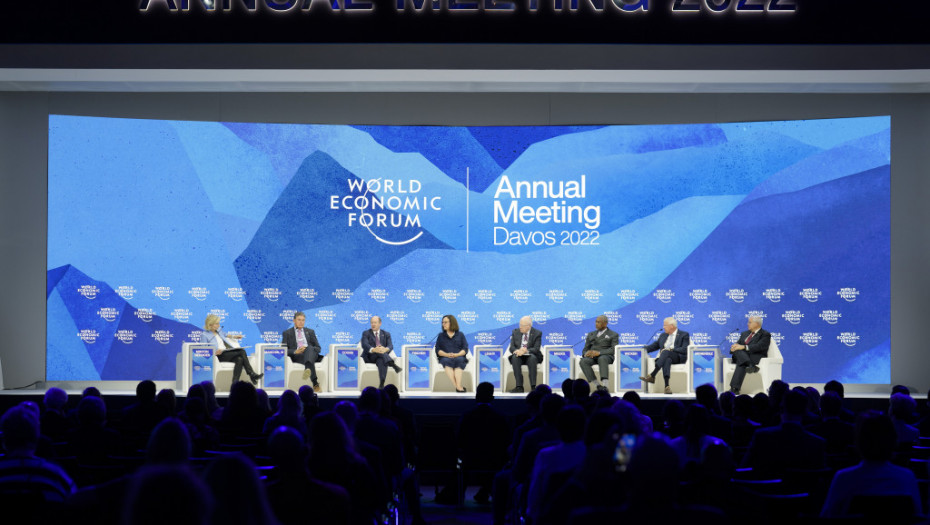 Davos: Svetskoj ekonomiji preti "mala savršena oluja"