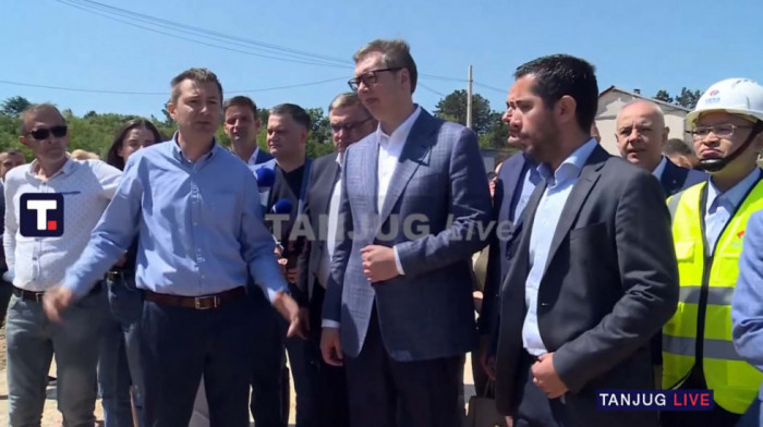 Vučić na obilaznici oko Beograda: Deo do Bubanj Potoka biće gotov do kraja marta