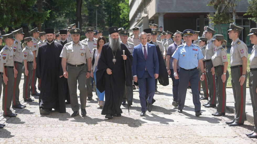 Patrijarh Porfirije posetio Vojnu akademiju