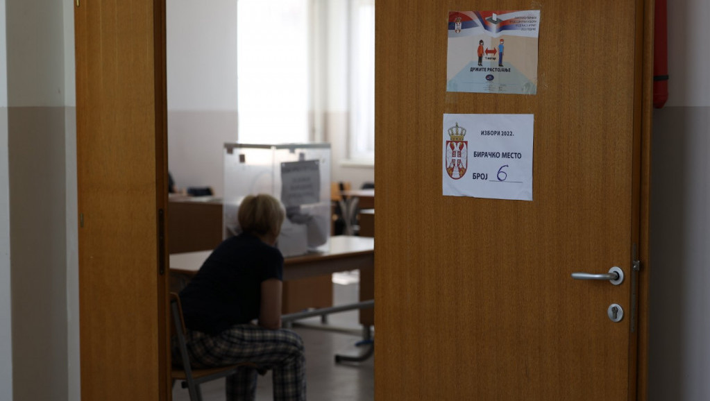 Proces u Velikom Trnovcu i dalje koči rezultate parlamentarnih izbora - RIK večeras odlučuje o novom datumu glasanja