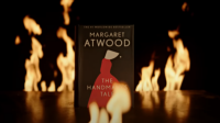Margaret Atvud bacačem plamena dokazala da je nova verzija njene knjige nezapaljiva