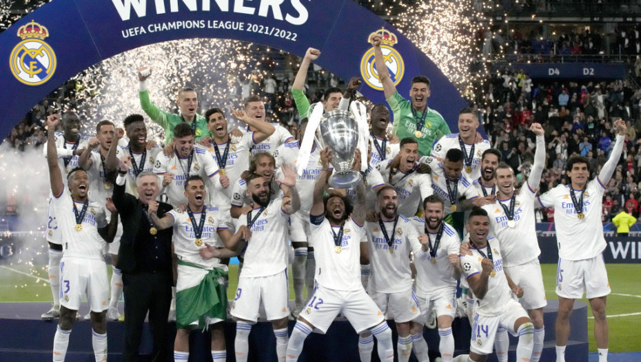 Real Madrid osvojio Ligu šampiona: Vinisijus Žunior stavio "kralju" 14. krunu