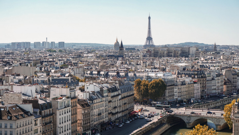 Uber uložio žalbu zbog odluke gradonačelnice Pariza o ograničenju prevoza