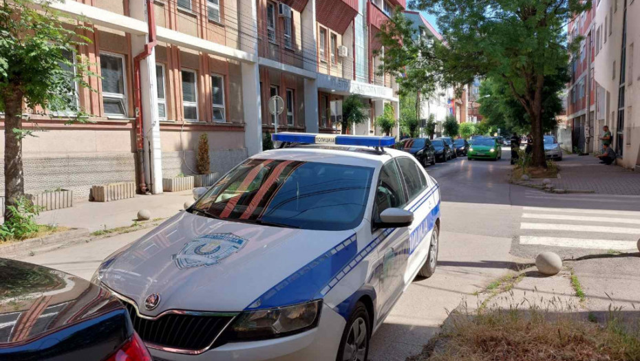 Dojave o bombama u školama u Nišu, Subotici, Novom Sadu i Novom Pazaru: Policija pregleda objekte