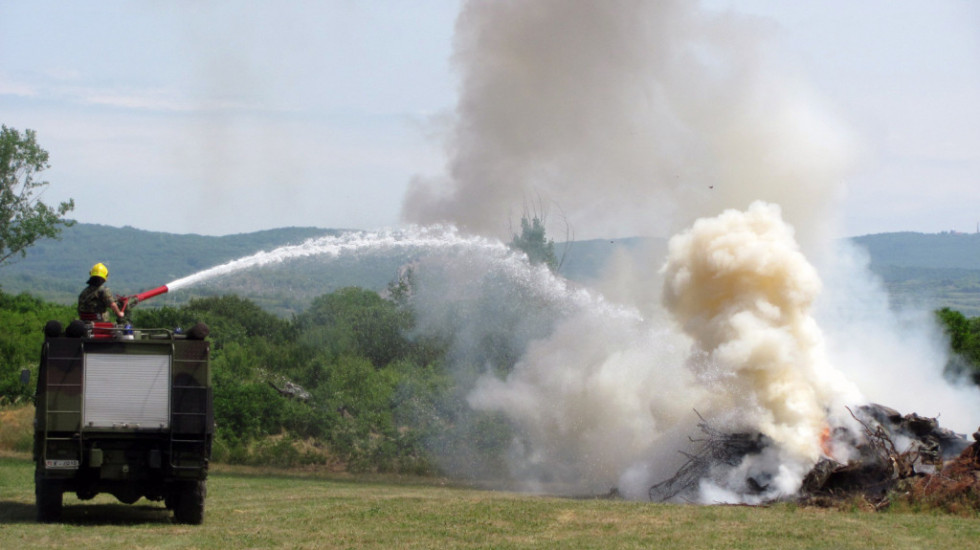 U jedinicama Vojske Srbije održana pokazna vežba gašenja požara