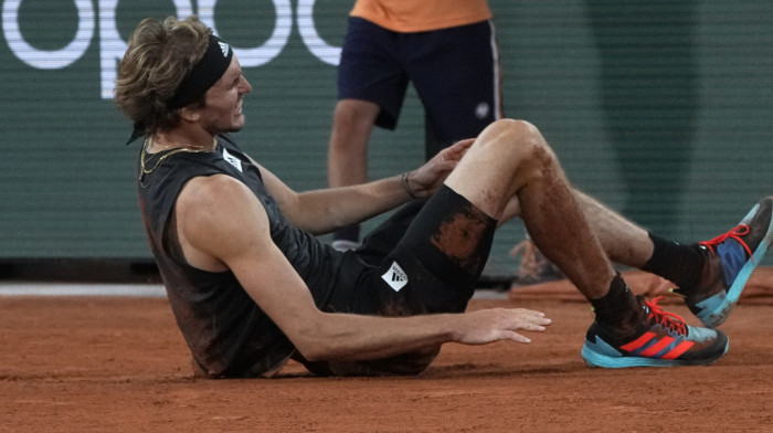 Rafael Nadal u finalu Rolan Garosa: Zverev predao meč zbog povrede