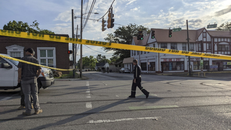 U pucnjavi u Kentakiju ubijena tri policajca, petoro ranjenih