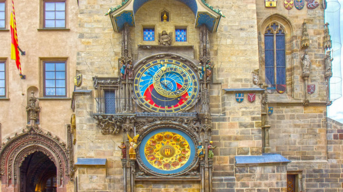 Astronomski sat u Pragu više nije isti: Žalba na restauratora koji je kalendar na Orloju učinio neprepoznatljivim