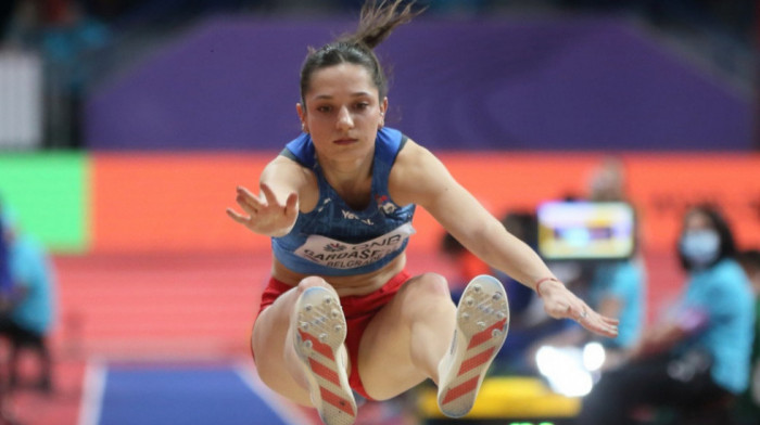 Milica Gardašević doskočila na šesto mesto: Veliki uspeh srpske skakačice udalj na Svetskom prvenstvu