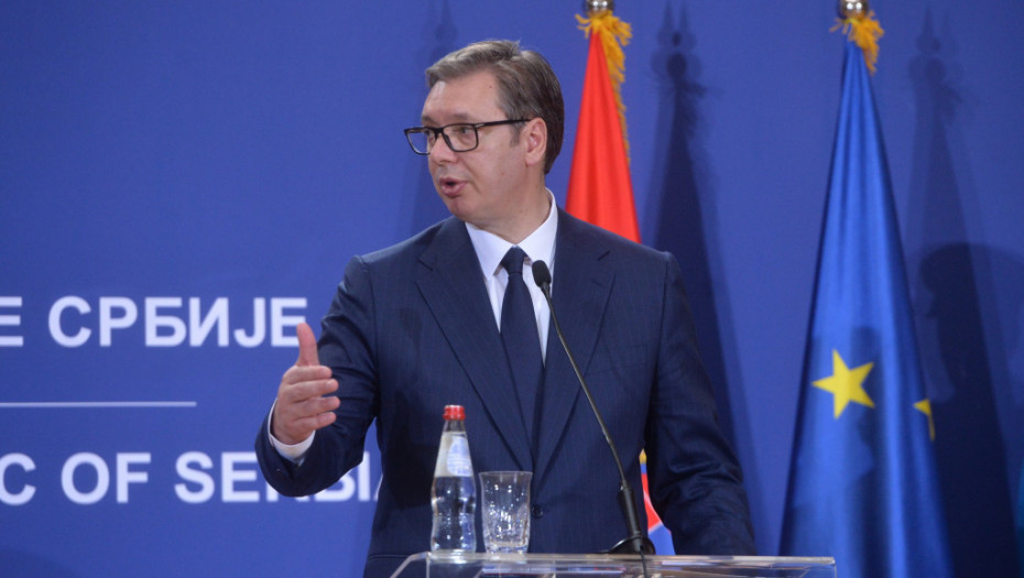 Vučić obavestio Borelja: Sutra do podne odluka o dolasku na Samit u Briselu