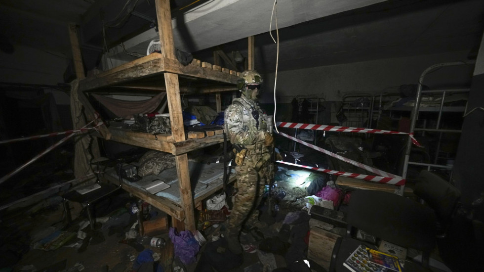 Katakombe Azovstala: Neviđeni prizori iz utrobe čeličane otkrivaju kako su živeli branitelji Marijupolja (FOTO)
