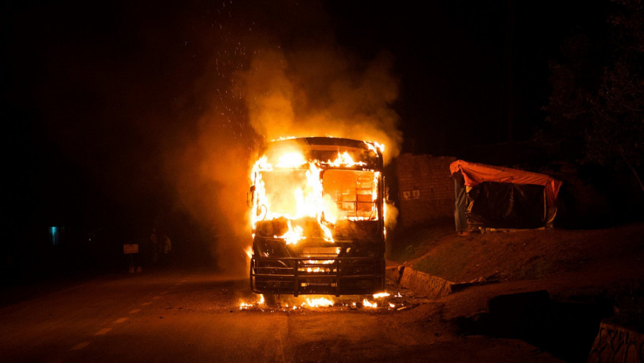 Napad na autobus u Ruandi - dvoje mrtvih, šest povređenih