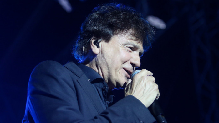 Na kuću Zdravka Čolića bačena bomba, policija i tužilac na terenu