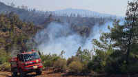 Vatrogasci i dalje gase požar kod Marmarisa, osumnjičeni zapalio šumu u alkoholisanom stanju