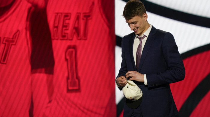Nikola Jović izabran kao 27. pik na NBA draftu: Dosadašnji košarkaš Mege će igrati za Majami