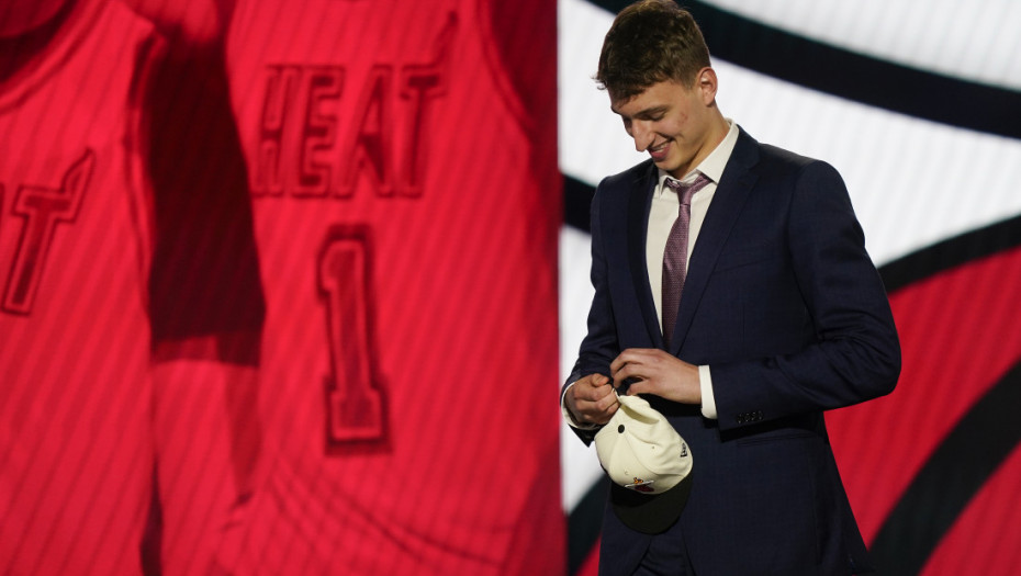 Nikola Jović izabran kao 27. pik na NBA draftu: Dosadašnji košarkaš Mege će igrati za Majami