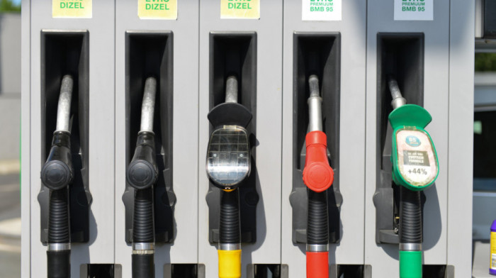 Bugarska danas prekinula uvoz nafte iz Rusije, stručnjaci predviđaju skok cena goriva