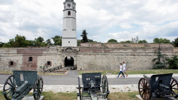 Danas umereno oblačno, uz manji pad temperature: Sledeće nedelje promenljivo vreme