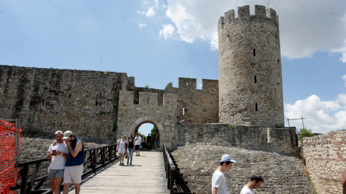 Srbija i dalje u tropskoj vrelini: Uključen narandžasti meteoalarm, temperature iznad 35 stepeni