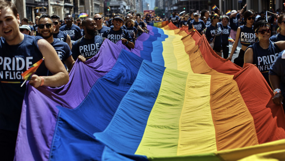 Prajd u Njujorku, San Francisku i Čikagu nakon što je niz država donelo zakone protivne interesima LGBTQ zajednice